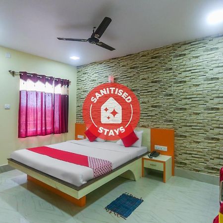Oyo 60771 New Puri Hotel Esterno foto