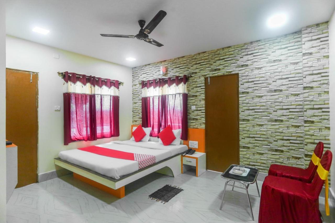Oyo 60771 New Puri Hotel Esterno foto