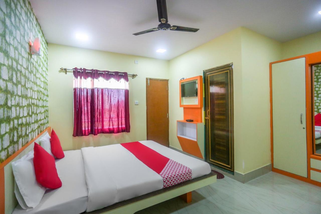 Oyo 60771 New Puri Hotel Esterno foto